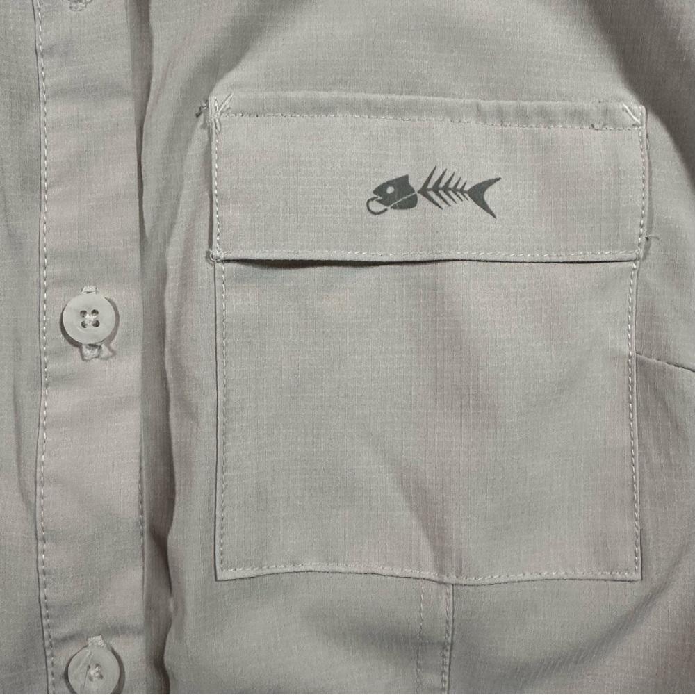 Silver Bait Women's Medium Sleeveless Fishing Shirt Off White Vented Button Up - Picture 2 of 4